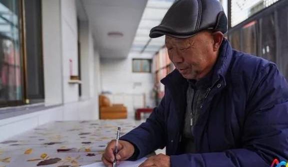 原创 网红打卡地!上党区有个“彩虹村”9