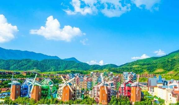 原创 广东此景区有梦幻的德国城堡，也有浪漫的荷兰风车，超适合全家游5
