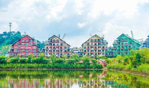 原创 广东此景区有梦幻的德国城堡，也有浪漫的荷兰风车，超适合全家游8