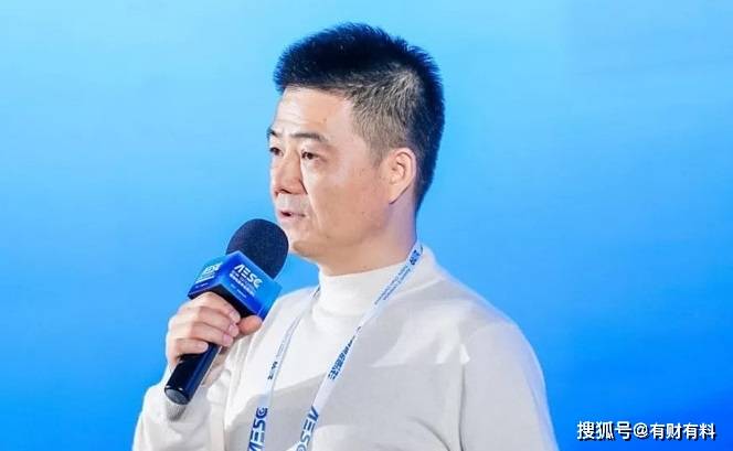 原创 成立24年的国货品牌,工厂早已停产,仅卖“吊牌”一年利润近12亿4