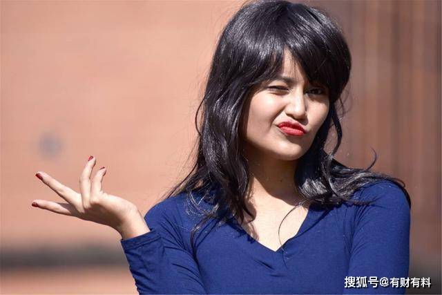 原创 成人用品销量上涨,近7成男性购买,还有33%女性都使用过6