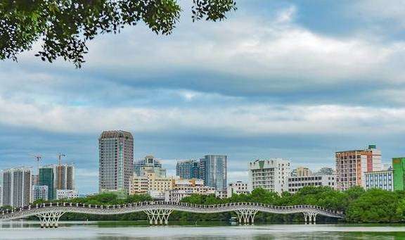 原创 被东北人占领的三亚,是变得更好了,还是变得更差了?5