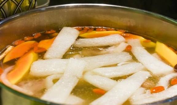 原创 被东北人占领的三亚,是变得更好了,还是变得更差了?8