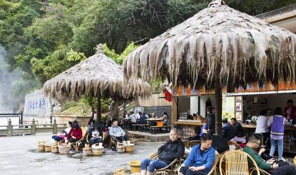 原创 大滚锅、蛤蟆嘴、怀胎井、美女池,数九寒天最热情最温馨的地方8