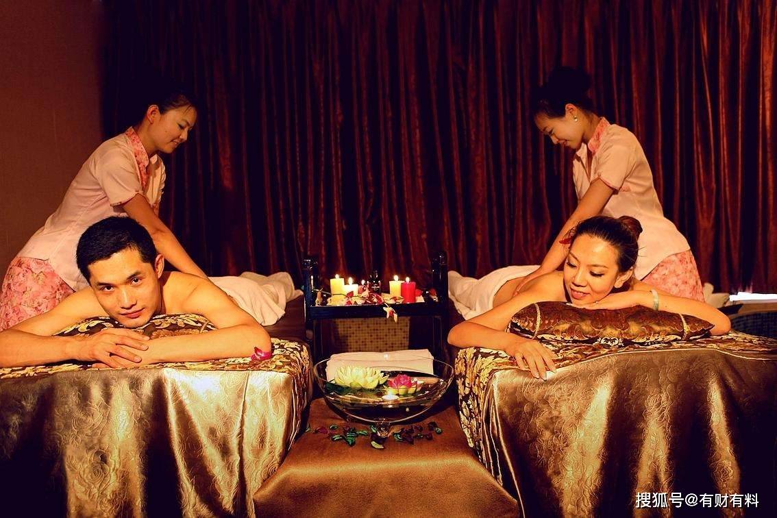 原创 “一条龙”洗浴中心,有人曾花钱过夜,如今为何也没人去了?2