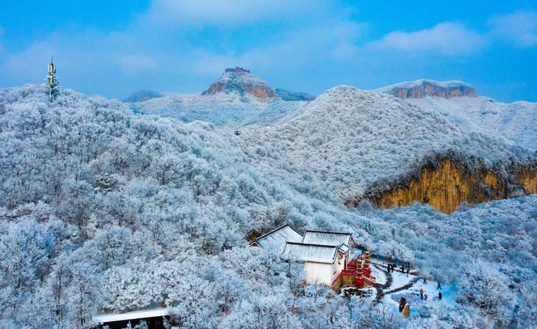 银装素裹似仙境 河南云台山迎2022首场大雪1