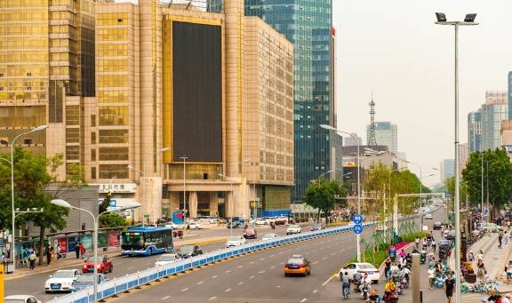 原创 世界最大“庄”，常驻人口1100万，重名太多前面加2个字才说得清7