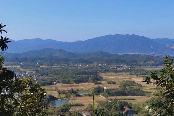 原创 广东清远“北峡”徒步，风景美如山水画卷，叹：媲美香港麦理浩径10
