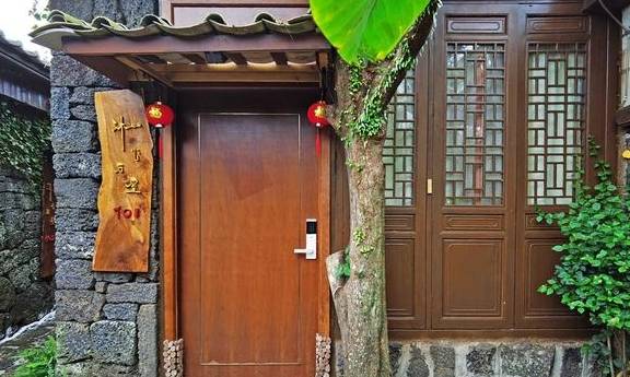 原创 数数水缸就知道谁是土豪，火山古石村里的奇异风俗4