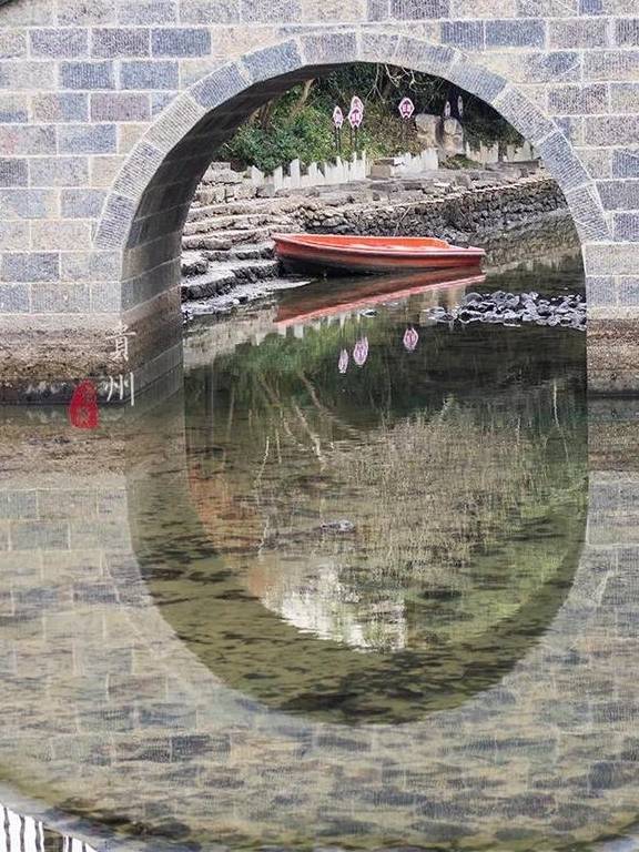 原创 贵州这个百年古镇,曾经是热闹非凡的“小上海”,如今却落寞了5