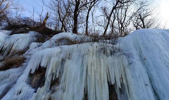 原创 京西门头沟冰瀑群迎来最佳观赏季4