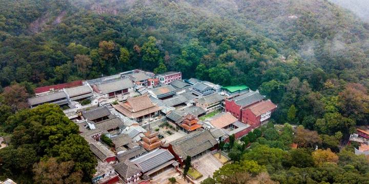 原创 这里是福州的后花园,能俯览福州全景,景区内还有超精彩的石雕!11