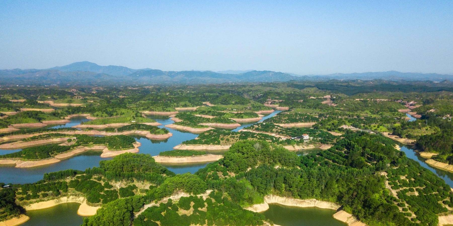 原创 广东也有个“千岛湖”,湖光山色两相宜,景色优美宛如世外桃源!11