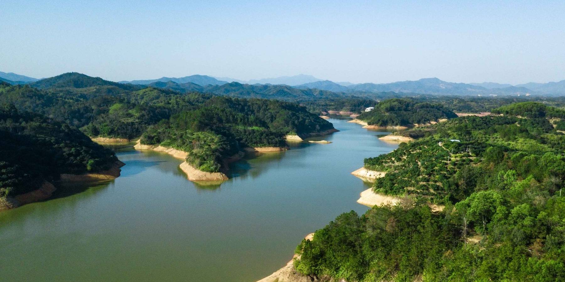 原创 广东也有个“千岛湖”,湖光山色两相宜,景色优美宛如世外桃源!12