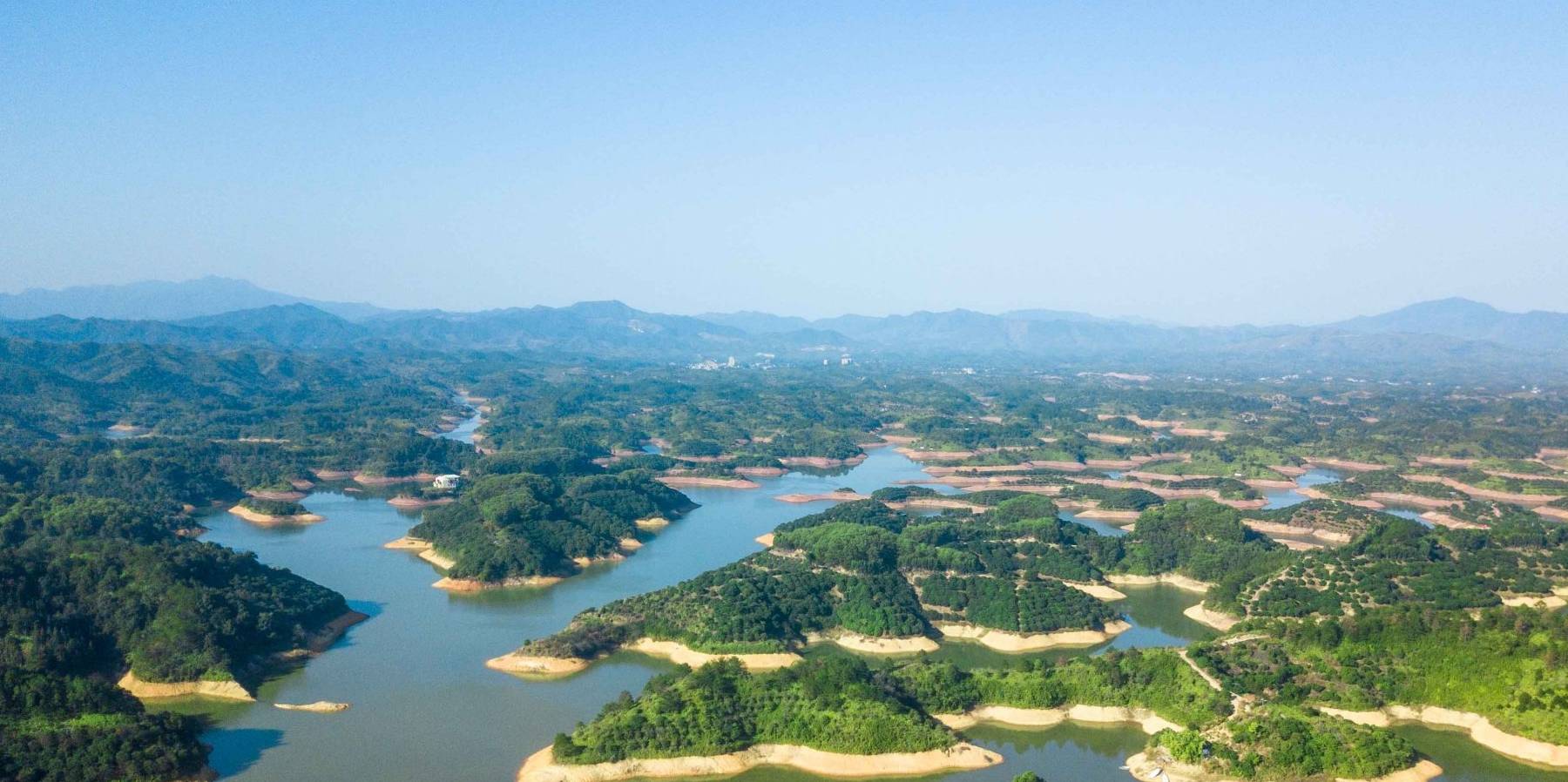 原创 广东也有个“千岛湖”,湖光山色两相宜,景色优美宛如世外桃源!13