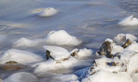 原创 银装素裹的日子,我在皑皑白雪中寻找静谧和美丽,遇见醉美的青岛7
