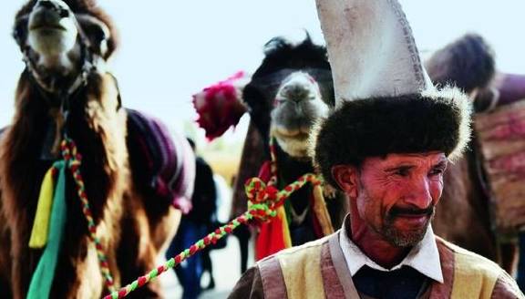原创 刀郎文化发源地：拥有西北最大的平原水库，清水伴随沙漠真是一绝10