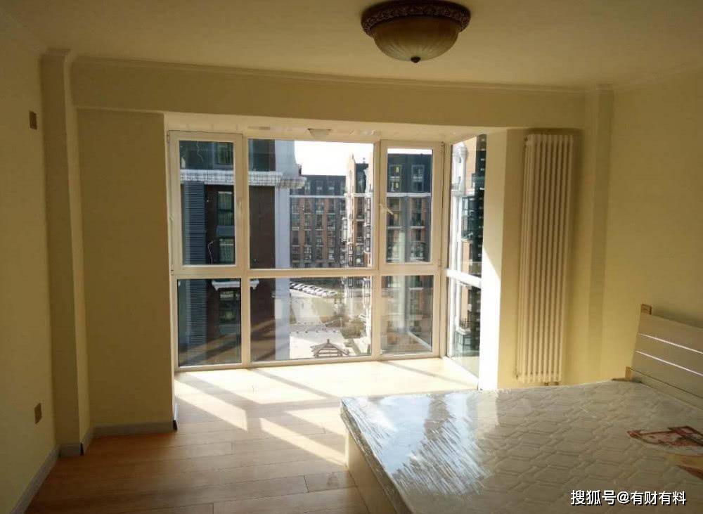 原创 同一栋楼,为什么西户售罄了,东户却没人愿意买?内行人说出实情3