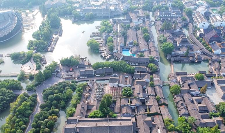 原创 浙江有个6000年的古镇,刘若英黄磊对这里情有独钟,年收入60个亿2