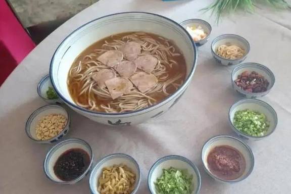 原创 跑在正定古城迎新年，有什么不一样？24