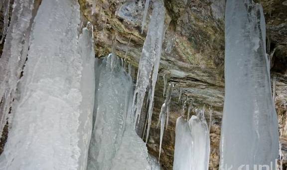 原创 气温-24℃,70年来同期最低,济南山区现“滴水成冰”奇观8