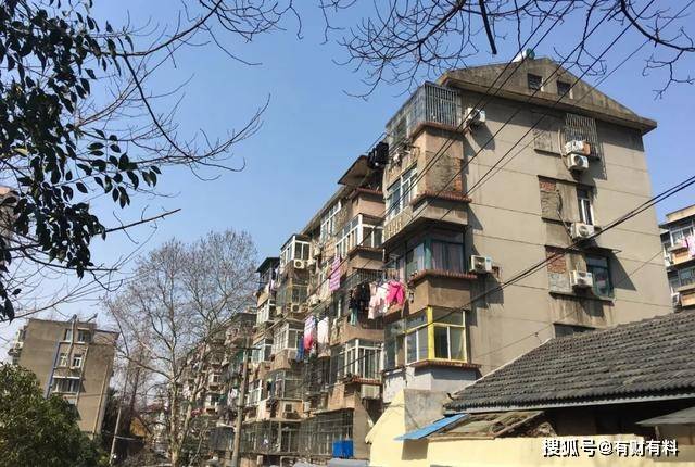 原创 房屋产权只有70年?那70年后产权到期了,房子会被回收吗?5