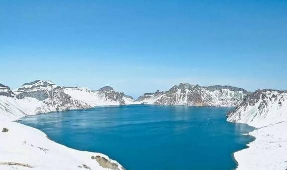 原创 耍一场东北雪,滑雪戏雪、泡暖暖温泉,感受冰火两重天5