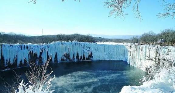 原创 耍一场东北雪,滑雪戏雪、泡暖暖温泉,感受冰火两重天9