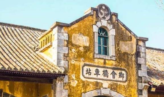 原创 烟雨建水,浪漫芳华……尽在滇越铁路边沿的四座边城!7