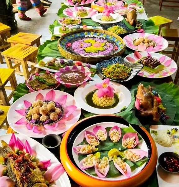 原创 烟雨建水,浪漫芳华……尽在滇越铁路边沿的四座边城!40