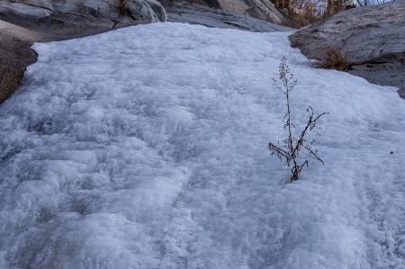 原创 自驾游山东海拔最高村泰安蒿滩村,欣赏天然形成的冰瀑奇观10