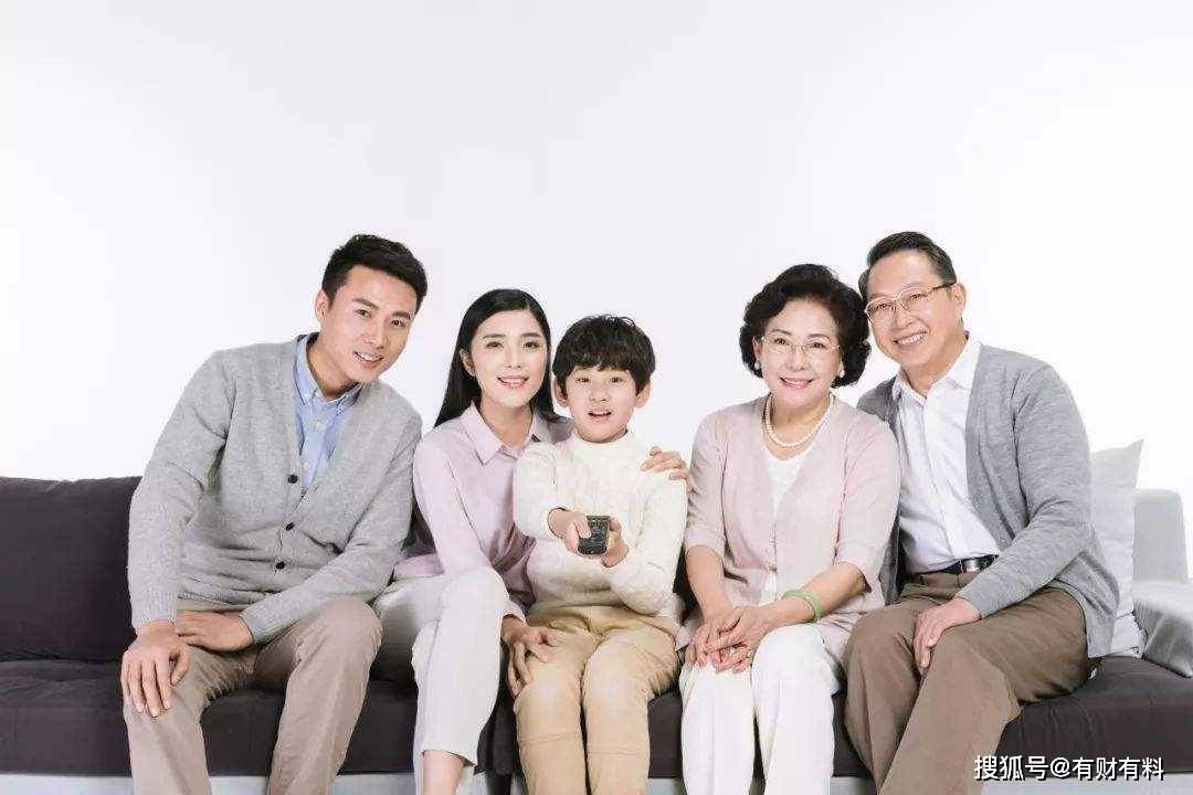 原创 新生儿数量减少,如何解决?多名专家提出新建议,你愿意多生吗?4