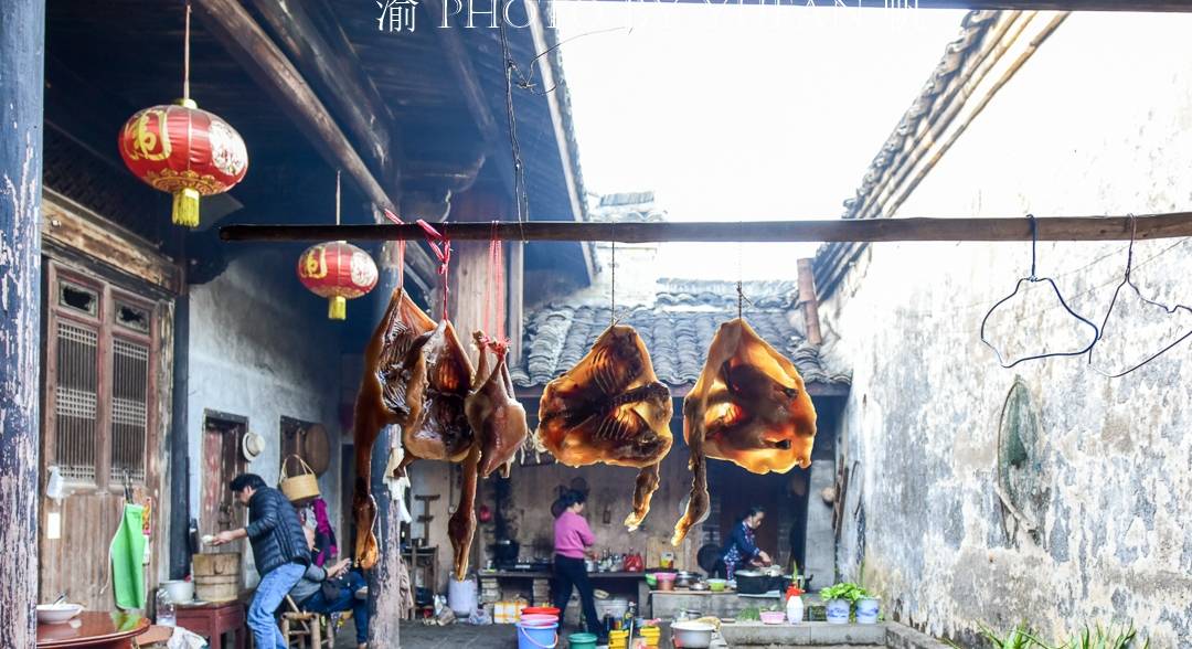 原创 龙南田野里的心形围屋,没关西围大,没西昌围老,至今仍有人居住5