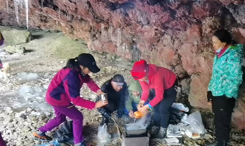 原创 宁波西游记,水帘洞,火焰山,黑龙潭,冰火两重天9