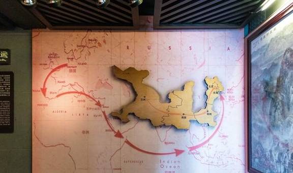 原创 兰州旅行，80%的游客都去中山桥而忽视它旁边的这座桥梁博物馆11