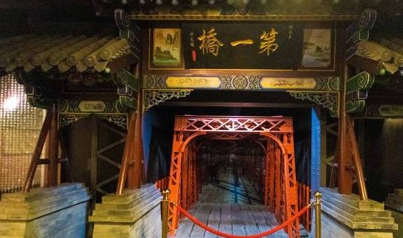 原创 兰州旅行，80%的游客都去中山桥而忽视它旁边的这座桥梁博物馆12