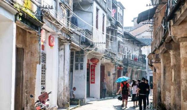 原创 岭南有座千年古镇风景不输庄周,被誉为“岭南四大古镇”之首!10