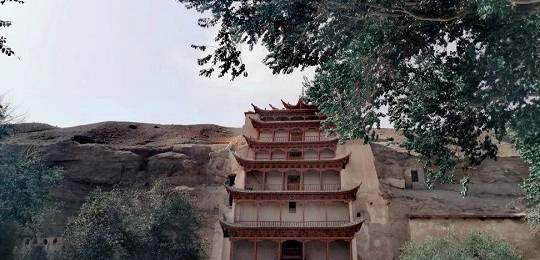 原创 当年,乐山大佛胸前发现隐藏密室,专家打开后,验证千年传说6