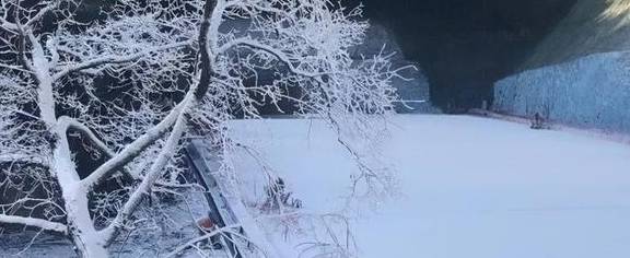 原创 杭州最大室外滑雪场,面积10万平方米,是2021年最佳旅行地3