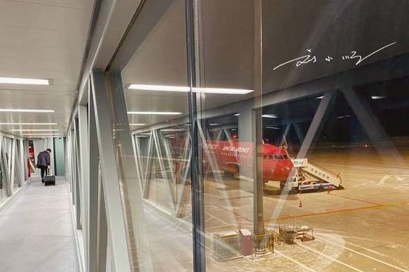 原创 吉林省“最奇特”机场,距离市区99公里,几乎没人坐飞机去市区5