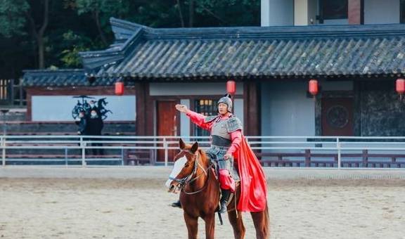 原创 无锡一座以四大名著为主的景区，马术杂技演出不断，游客直呼精彩3