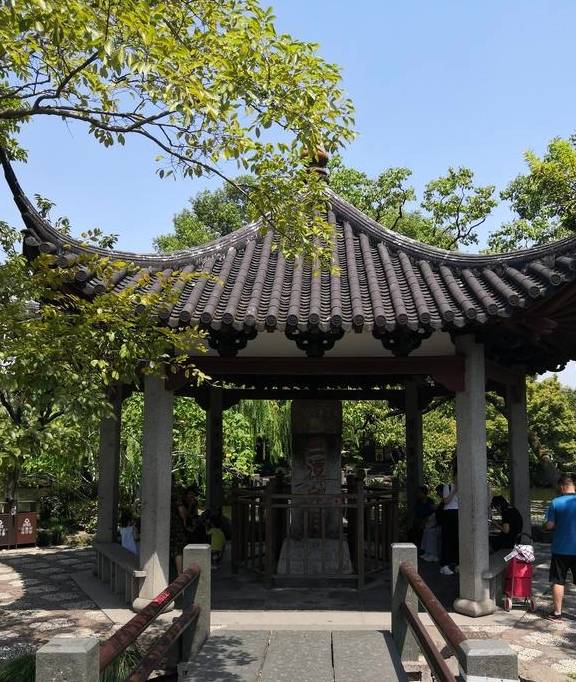 原创 中国受老年人喜爱的4个城市，风景美，医疗条件好，太适合养老了7