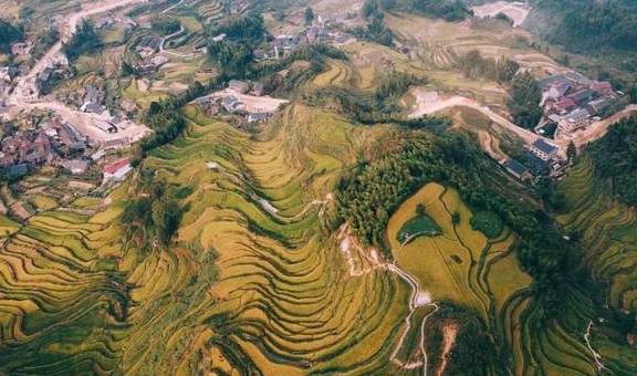 原创 曾上榜 CNN、《中国国家地理杂志》这座浙西小县城原来这么美1