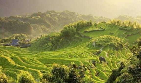 原创 曾上榜 CNN、《中国国家地理杂志》这座浙西小县城原来这么美9