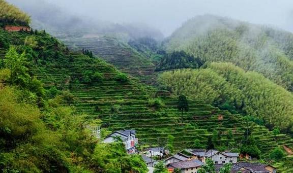 原创 曾上榜 CNN、《中国国家地理杂志》这座浙西小县城原来这么美10
