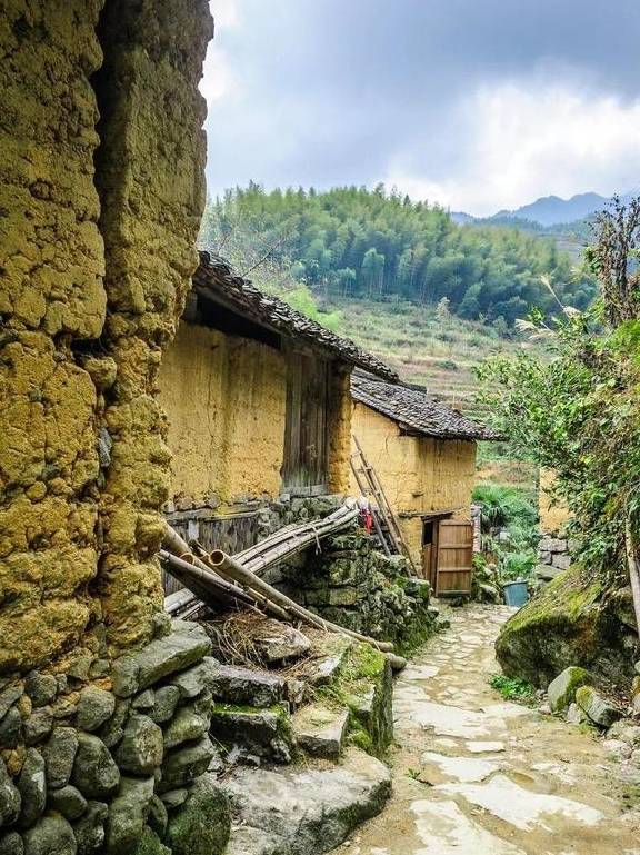 原创 曾上榜 CNN、《中国国家地理杂志》这座浙西小县城原来这么美20