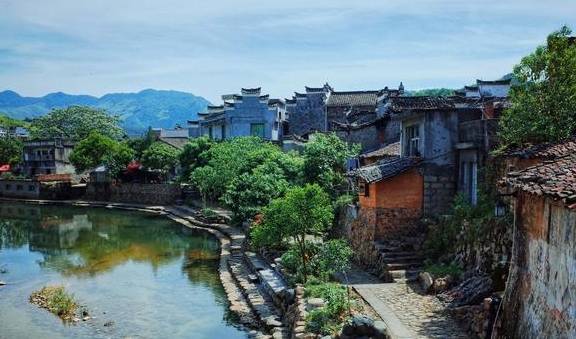 原创 浙江小城居然嗜辣如命!凭11处美景上榜,人们却只知道吃?4