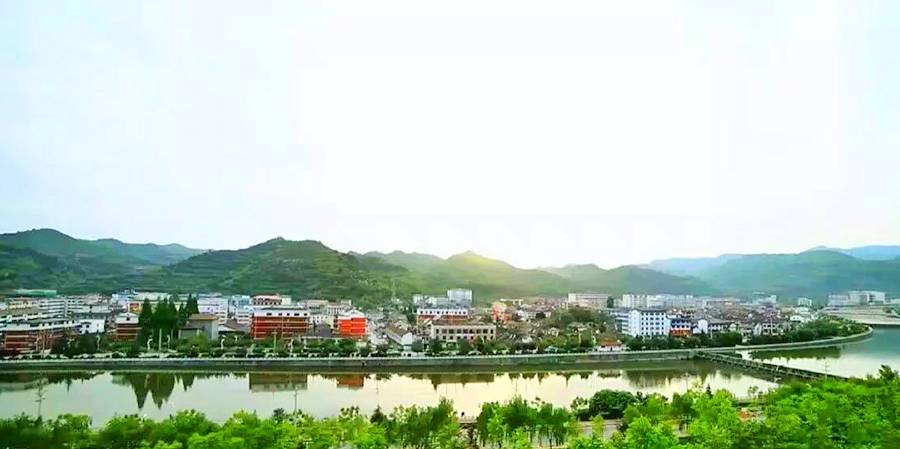 原创 甘肃陇南市人口最少的县,只有约5万,有高速路也有铁路1