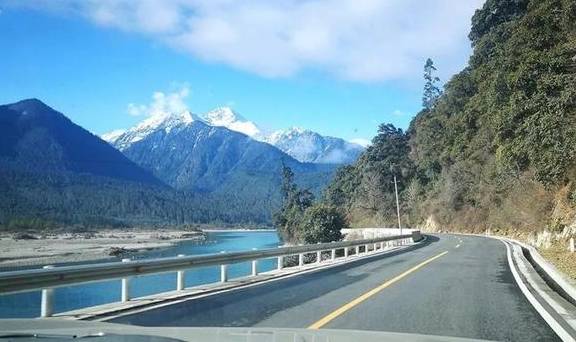 原创 1条西藏进阶秘线,带你探访最神秘的冰川、美若桃源的边城亚东1