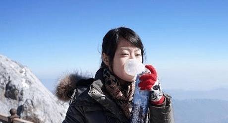 原创 一公里一条人命,2000多位战士用生命铸造,修建川藏公路有多难?4